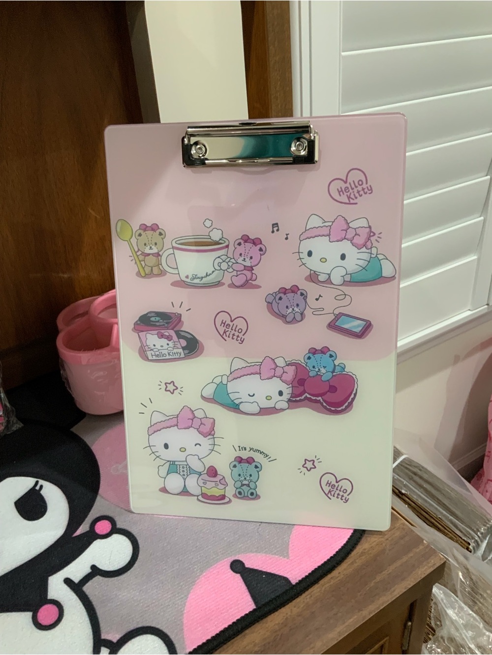 Hello Kitty Pastel Pink and White Character Clipboard